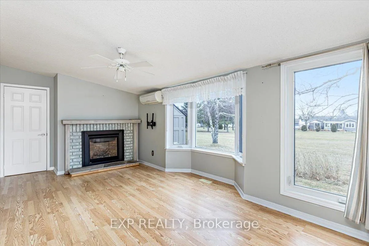 Photo 13 of 52 Fairway Drive, Clarington, Newcastle — HOMEH