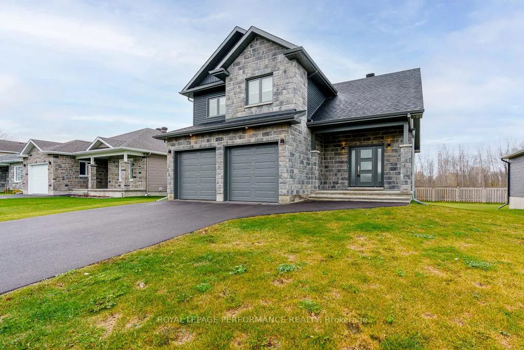 Photo 2 of 2321 Sebastien Road, Cornwall — HOMEH