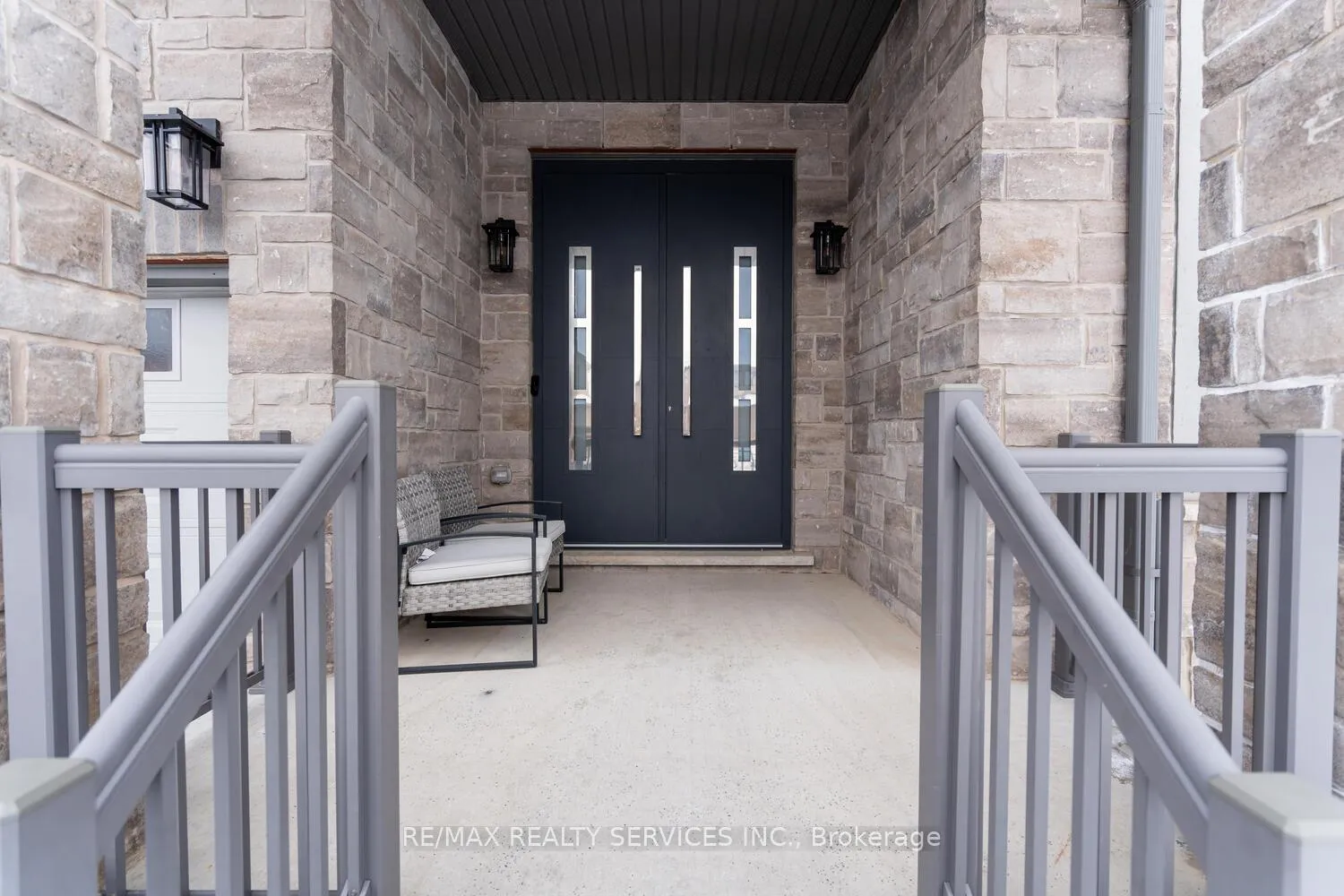 Photo 3 of 10 Morris Street, Brant, Paris — HOMEH