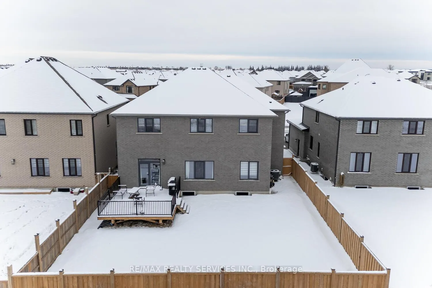 Photo 43 of 10 Morris Street, Brant, Paris — HOMEH