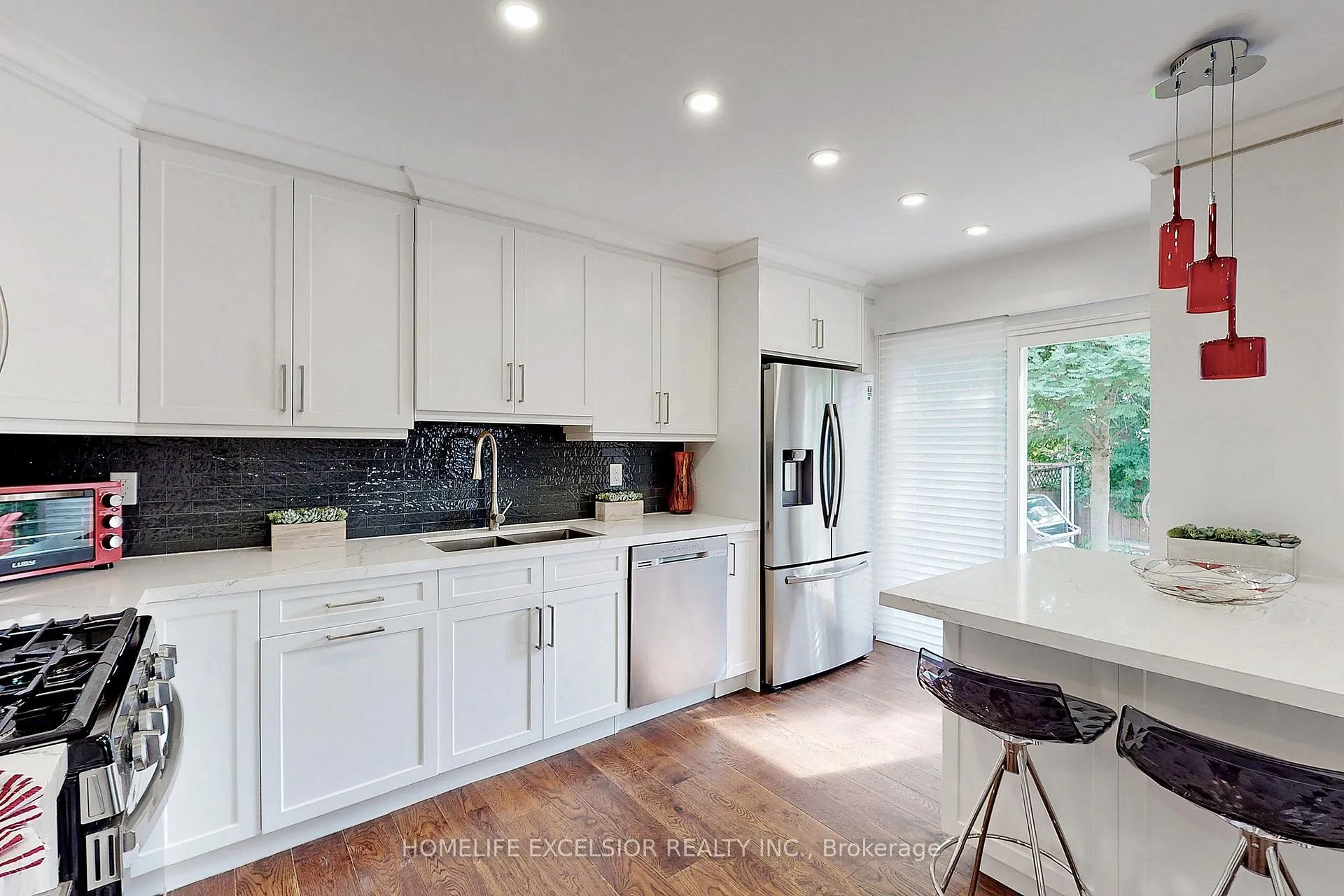 Photo 17 of 103 Cardinal Street, Barrie, Cundles East — HOMEH
