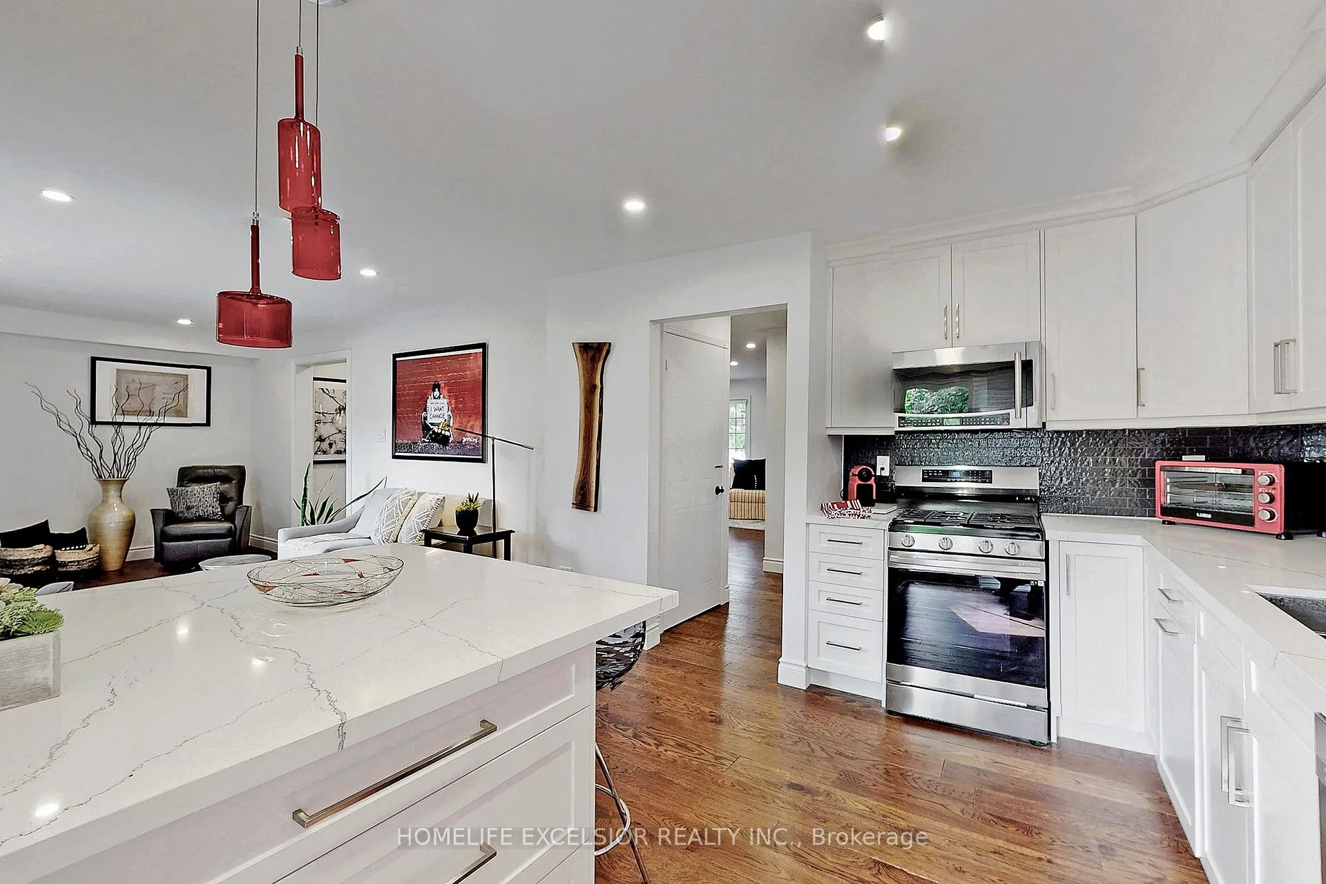 Photo 18 of 103 Cardinal Street, Barrie, Cundles East — HOMEH