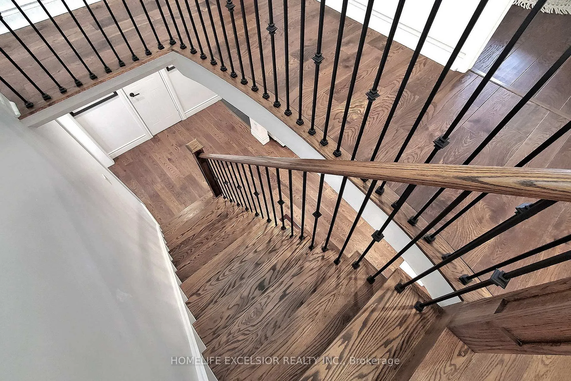 Photo 27 of 103 Cardinal Street, Barrie, Cundles East — HOMEH