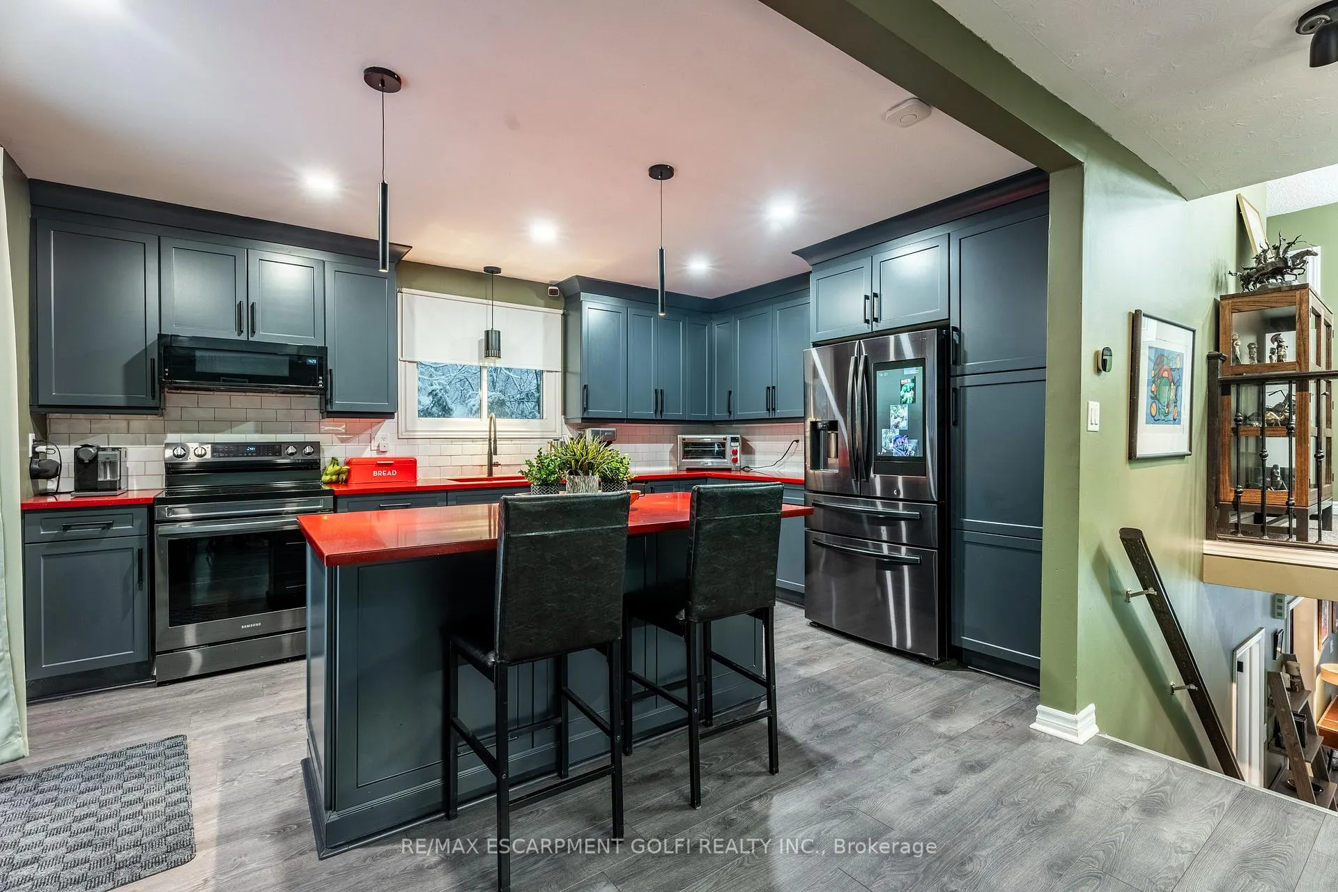 Photo 9 of 56 Kimberly Drive, Hamilton, Rosedale — HOMEH
