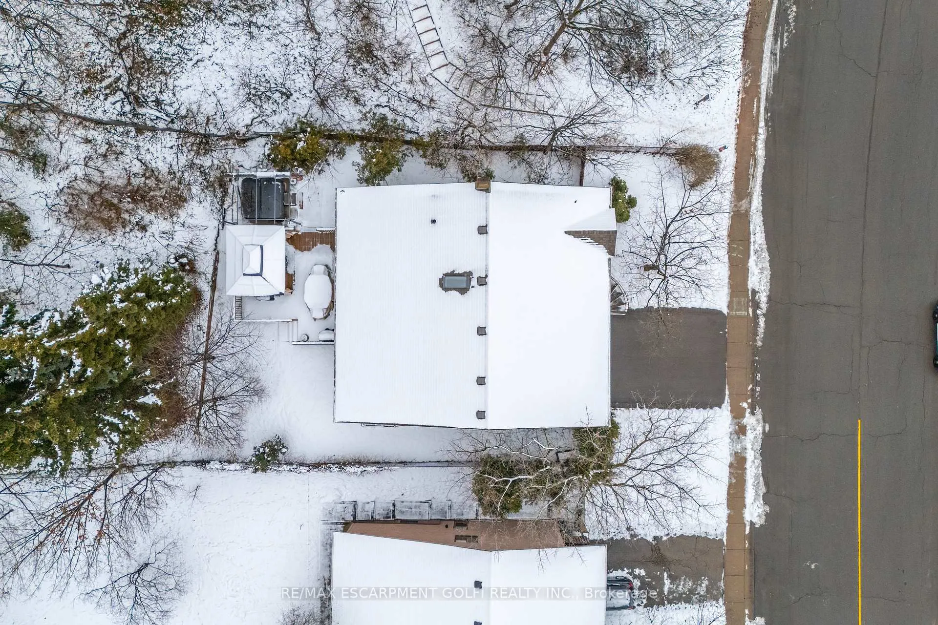 Photo 38 of 56 Kimberly Drive, Hamilton, Rosedale — HOMEH