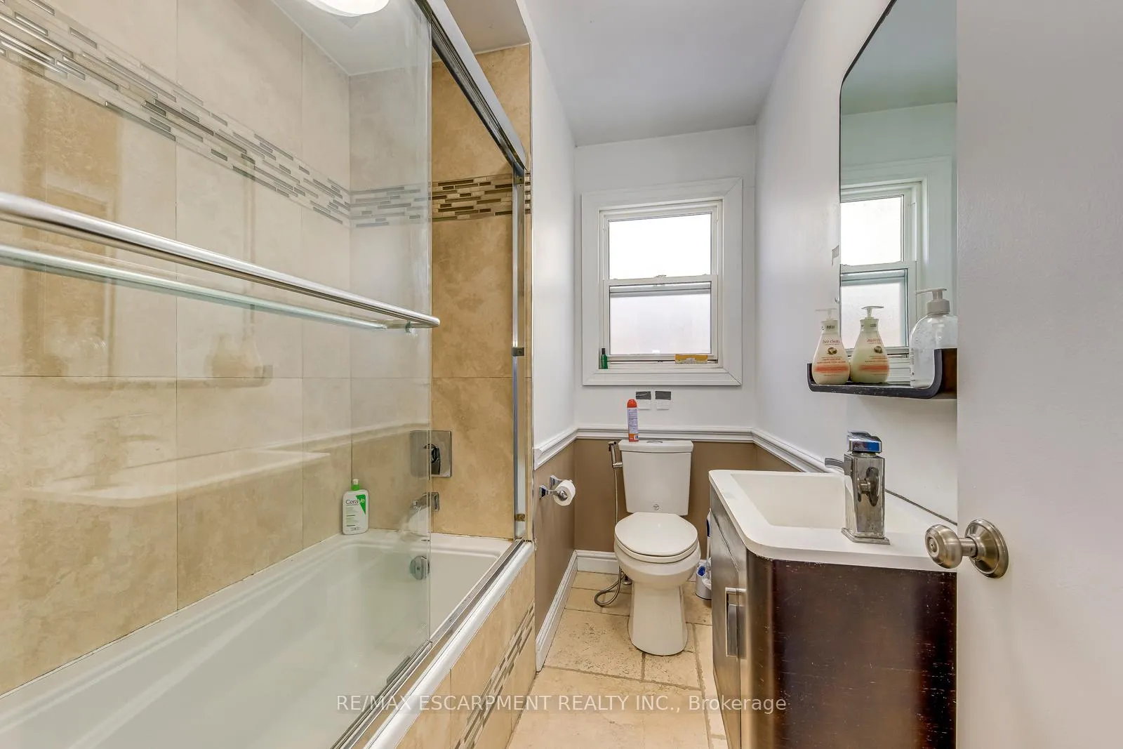Photo 16 of 80 Lower Horning Road, Hamilton, Ainslie Wood — HOMEH