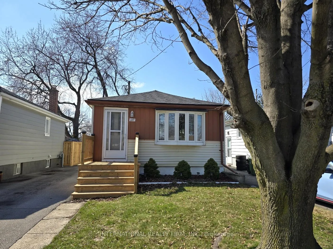 Photo 1 of 122 East 45th Street, Hamilton, Hampton Heights — HOMEH