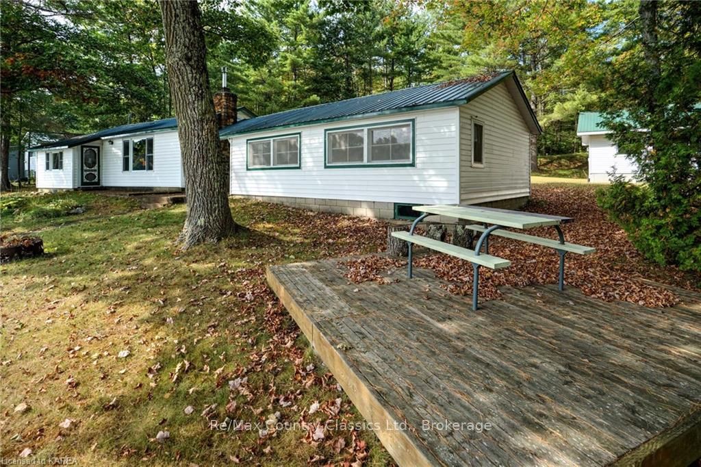 Photo 2 of 1264 Head Road, Frontenac, Frontenac North — HOMEH