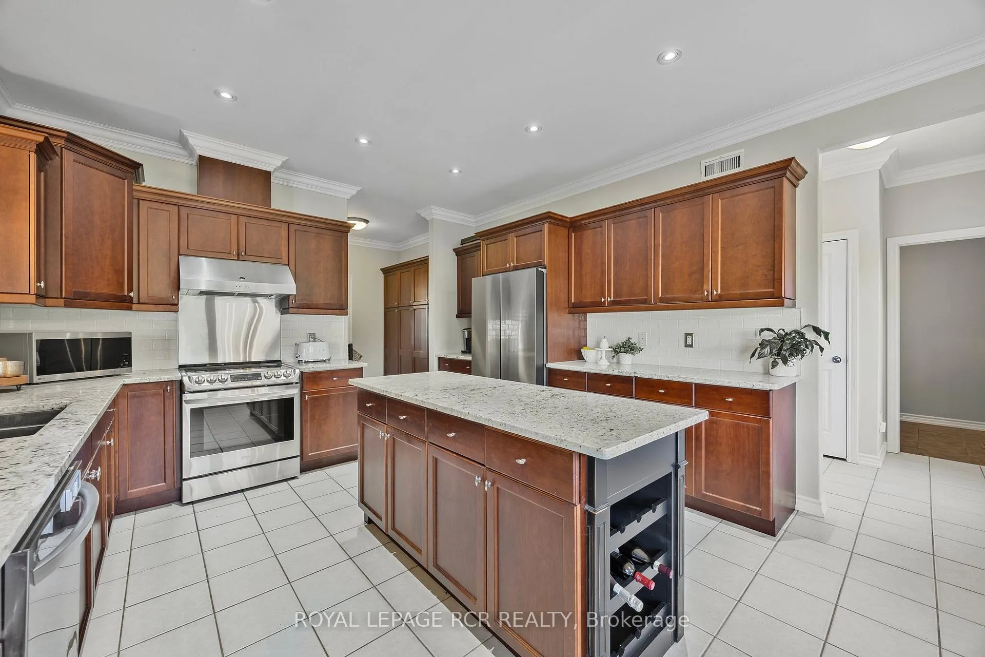 Photo 11 of 713094 1st Line EHS, Mono, Rural Mono — HOMEH