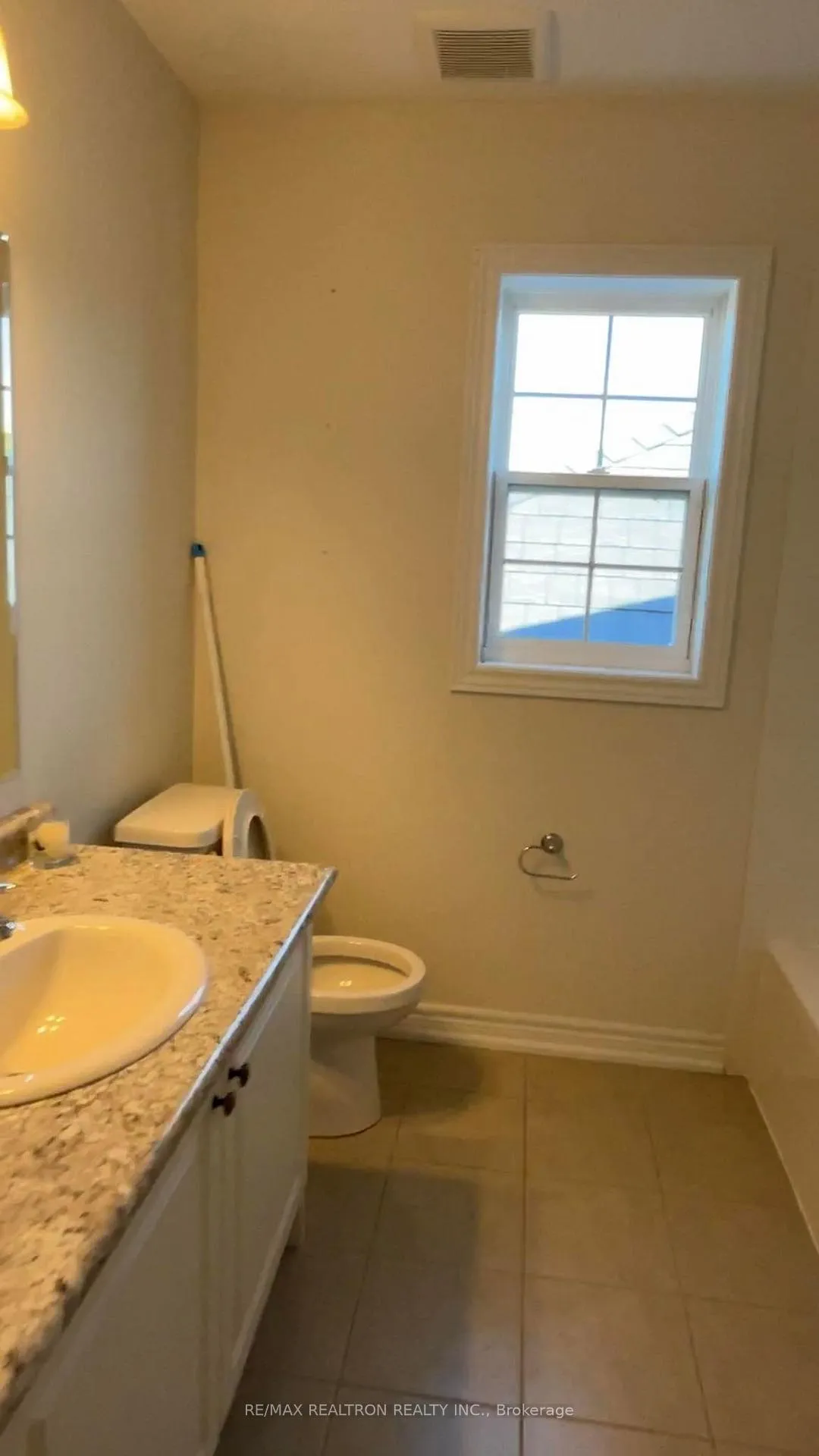 Photo 8 of 325 Noftall Gardens, Peterborough, Northcrest Ward 5 — HOMEH