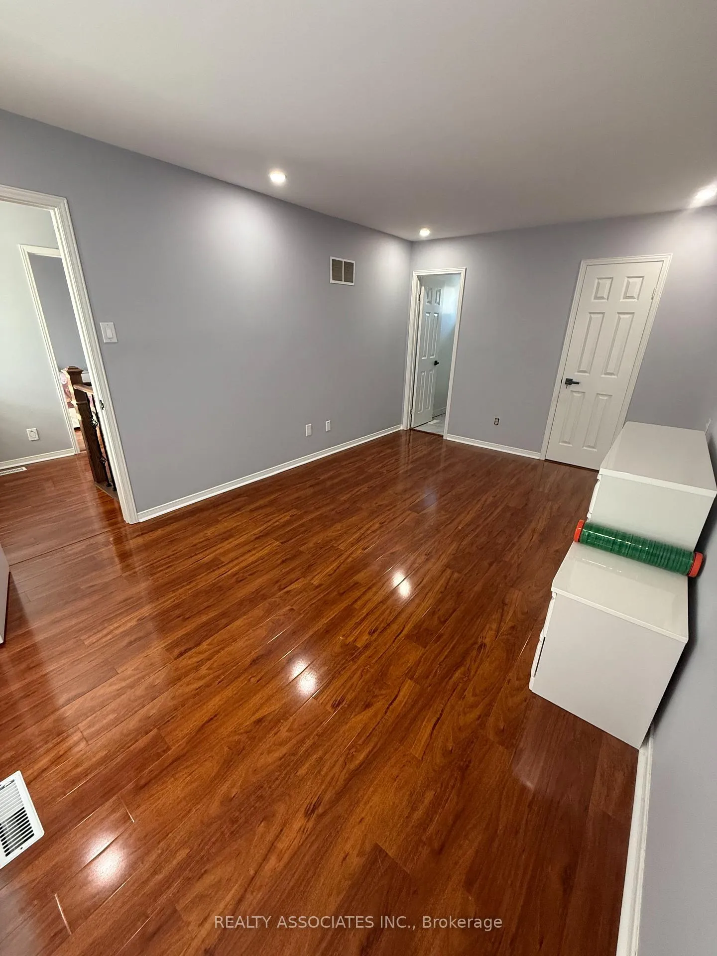 Photo 12 of 6 Harbord Crescent, Ajax, South West — HOMEH