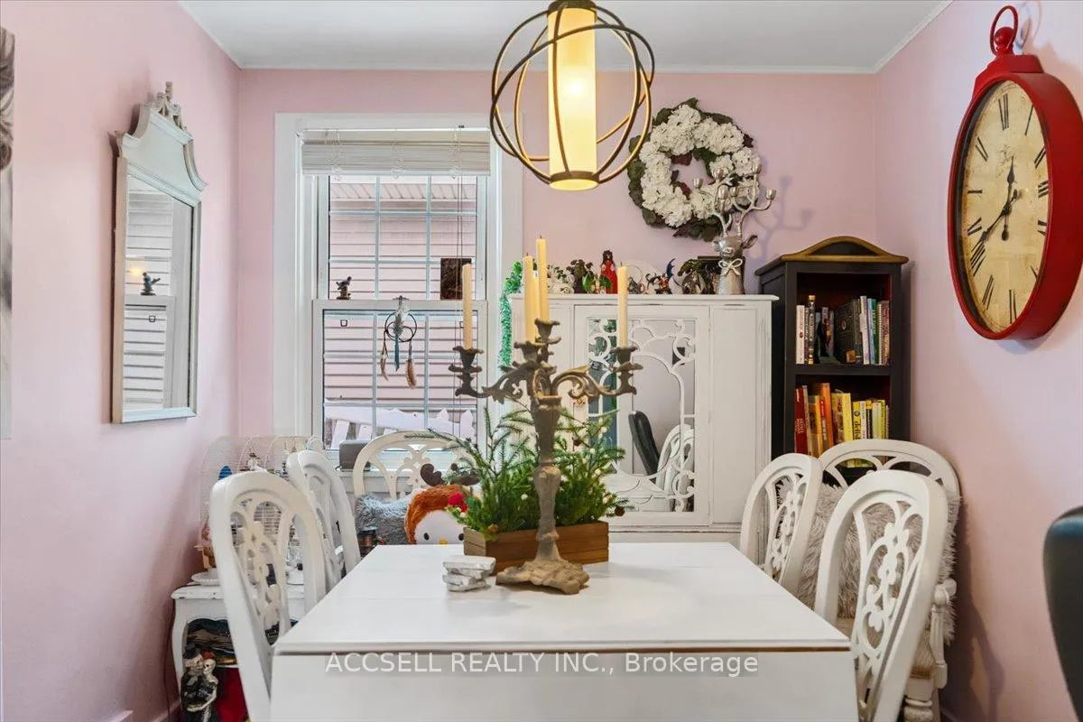 Photo 6 of 330 Hugel Avenue, Midland — HOMEH