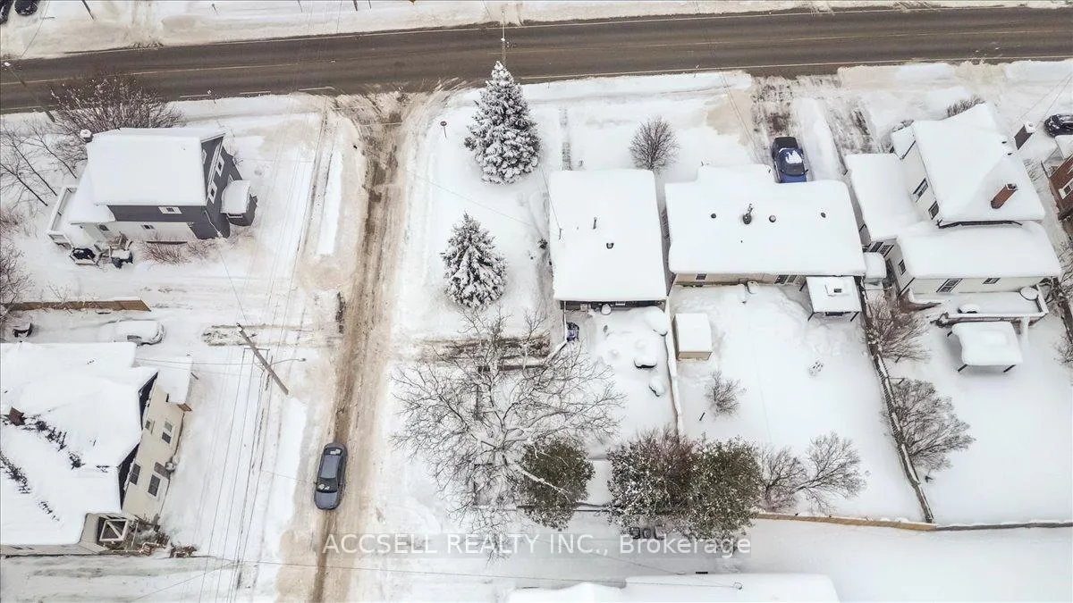 Photo 26 of 330 Hugel Avenue, Midland — HOMEH