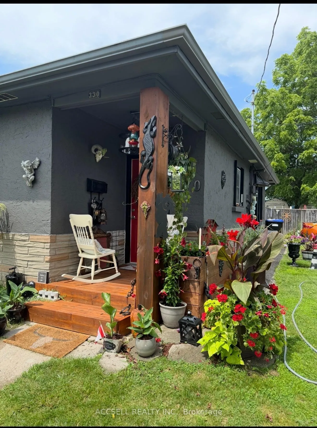 Photo 28 of 330 Hugel Avenue, Midland — HOMEH