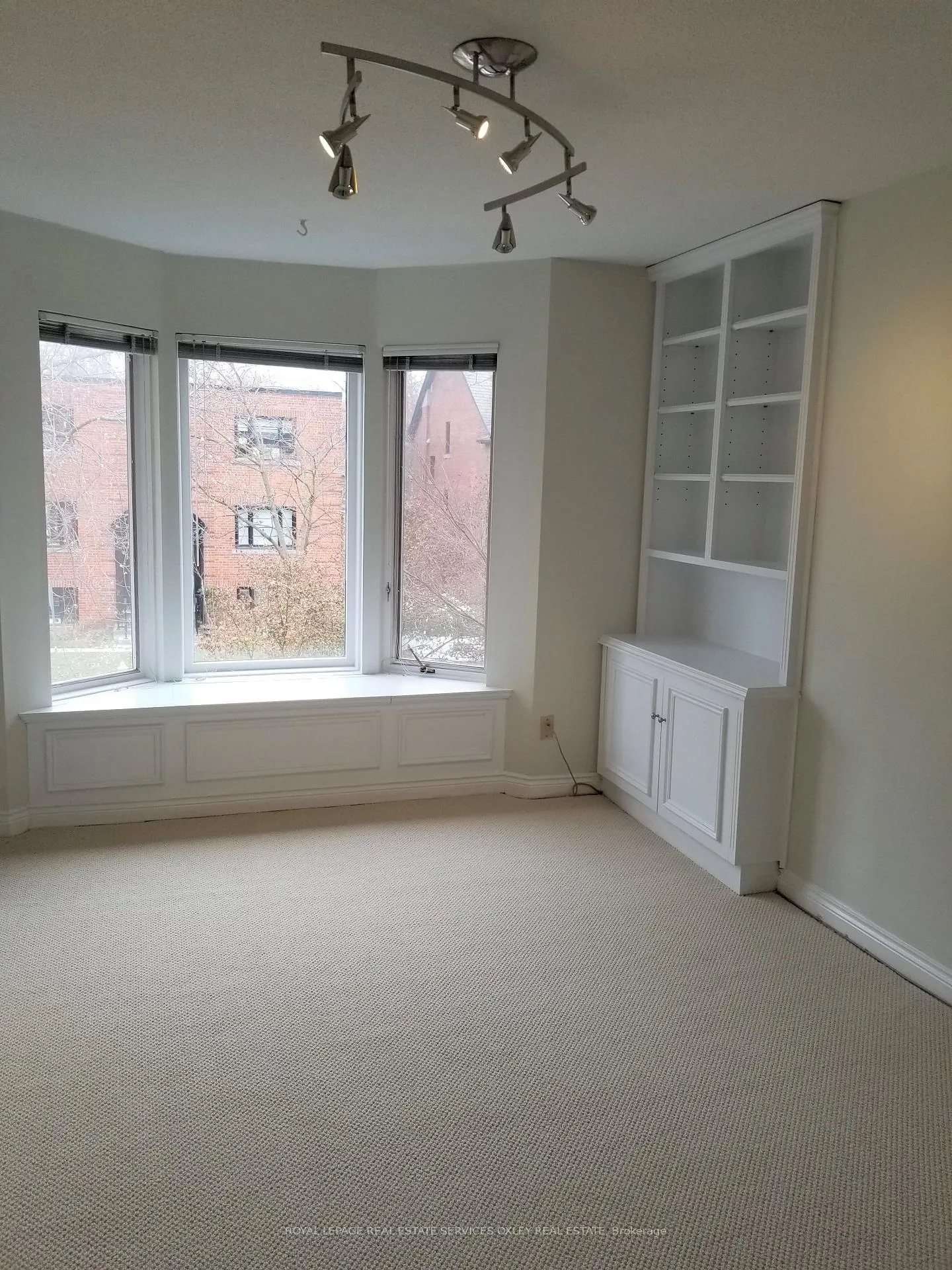 Photo 5 of 119 Macpherson Avenue, Toronto, The Annex — HOMEH
