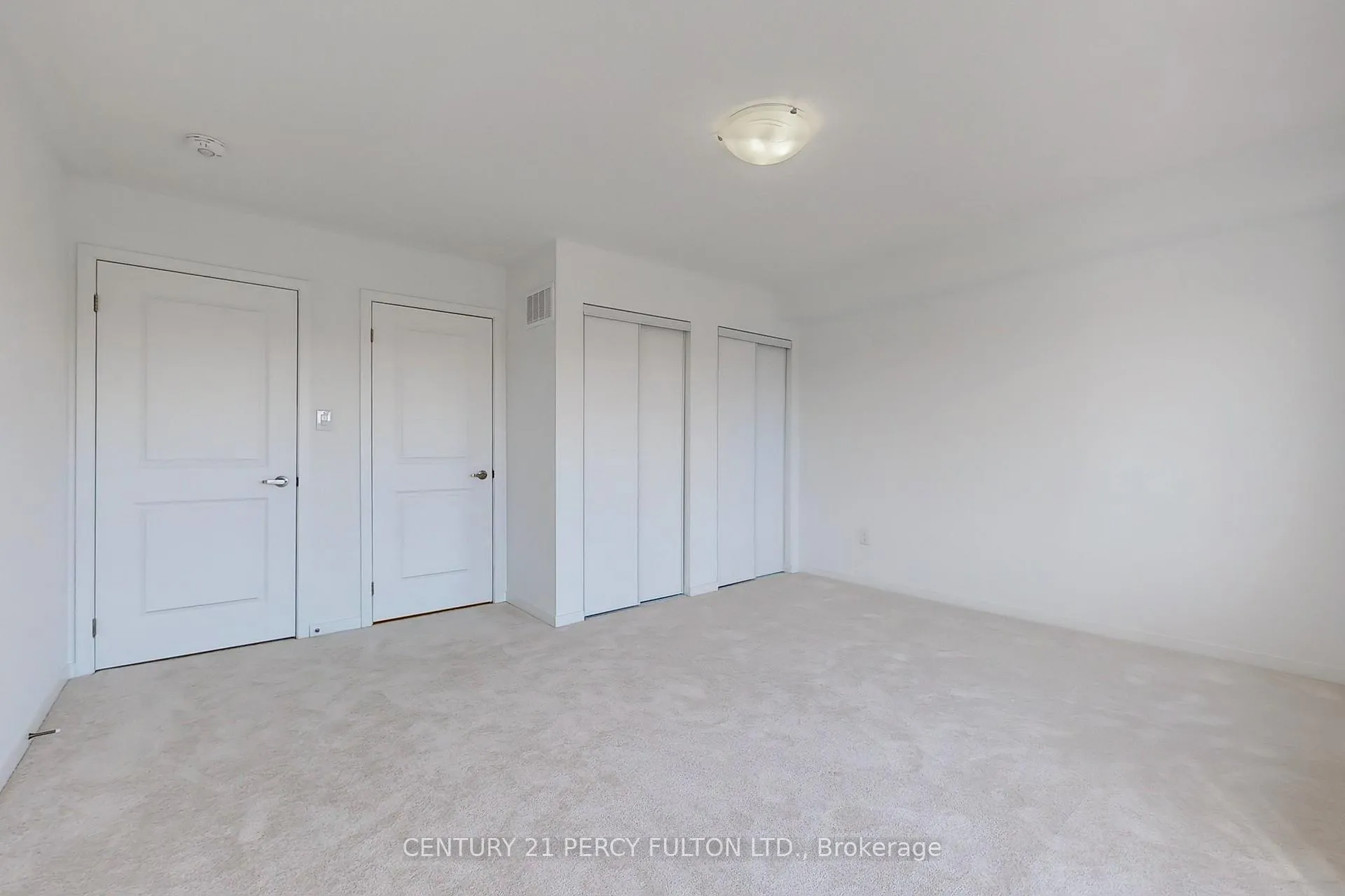 Photo 25 of 209 Monarch Avenue, Ajax, South West — HOMEH