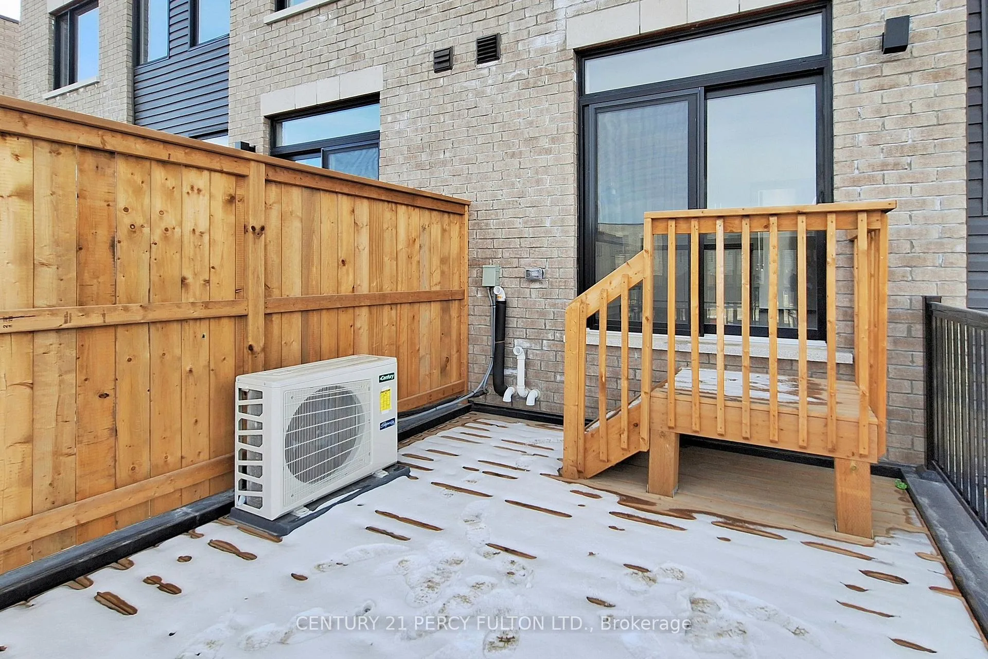 Photo 34 of 209 Monarch Avenue, Ajax, South West — HOMEH