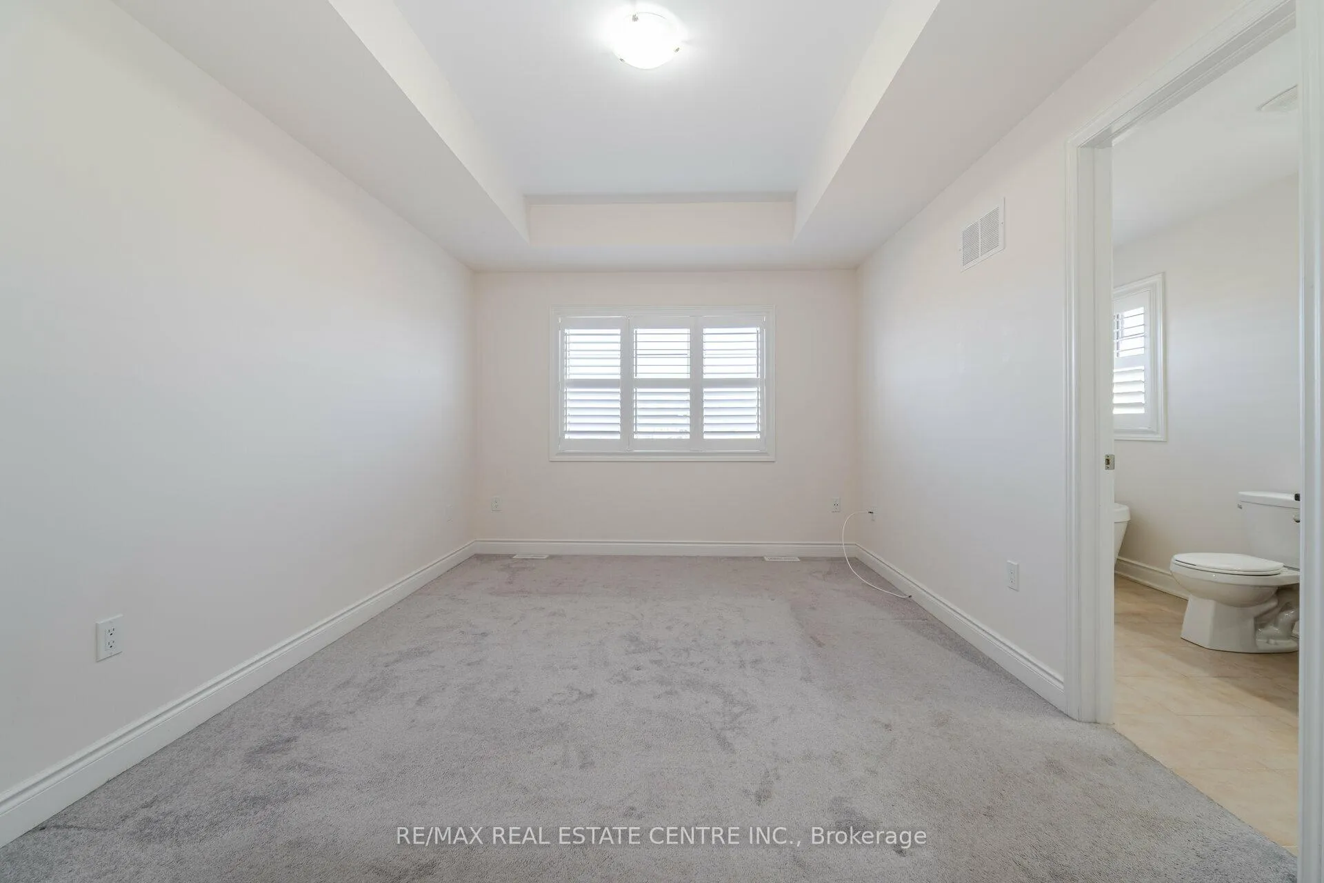 Photo 21 of 84 Heming Trail, Hamilton, Ancaster — HOMEH