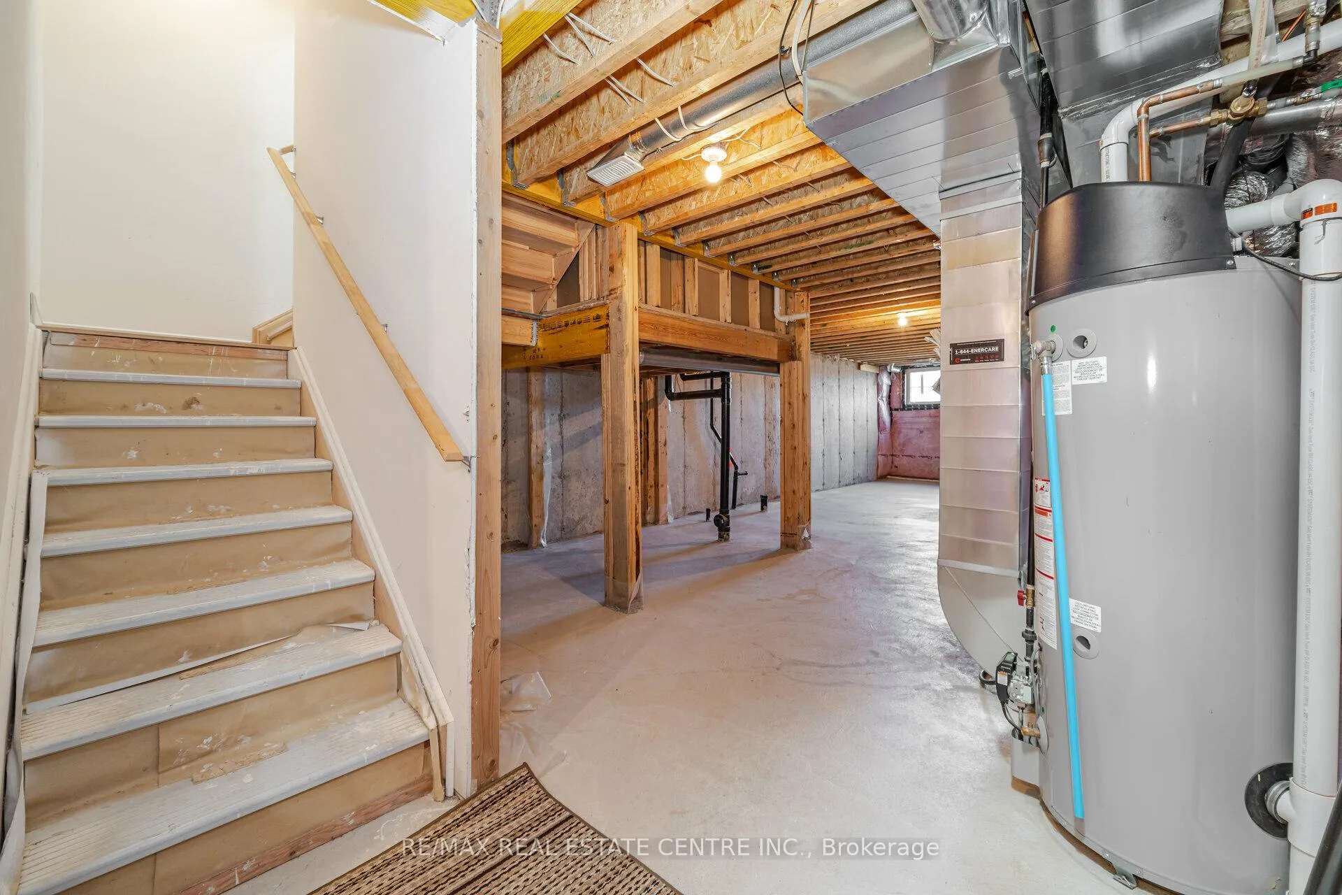 Photo 46 of 84 Heming Trail, Hamilton, Ancaster — HOMEH