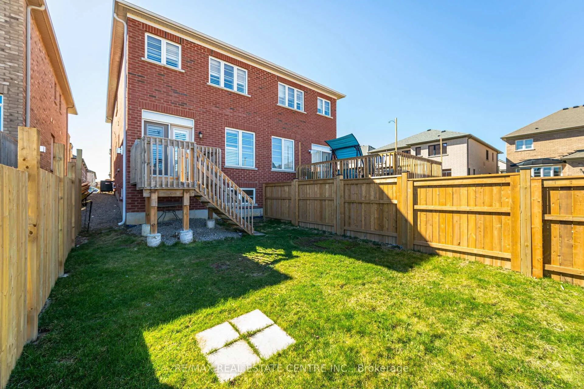 Photo 50 of 84 Heming Trail, Hamilton, Ancaster — HOMEH