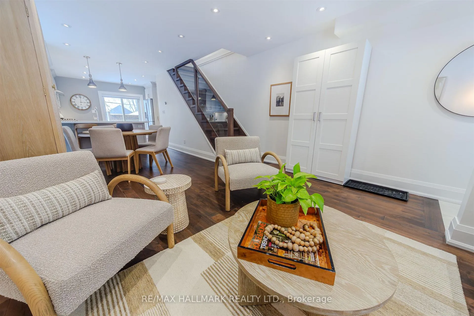 Photo 7 of 97 Queensdale Avenue, Toronto, Danforth Village-East York — HOMEH