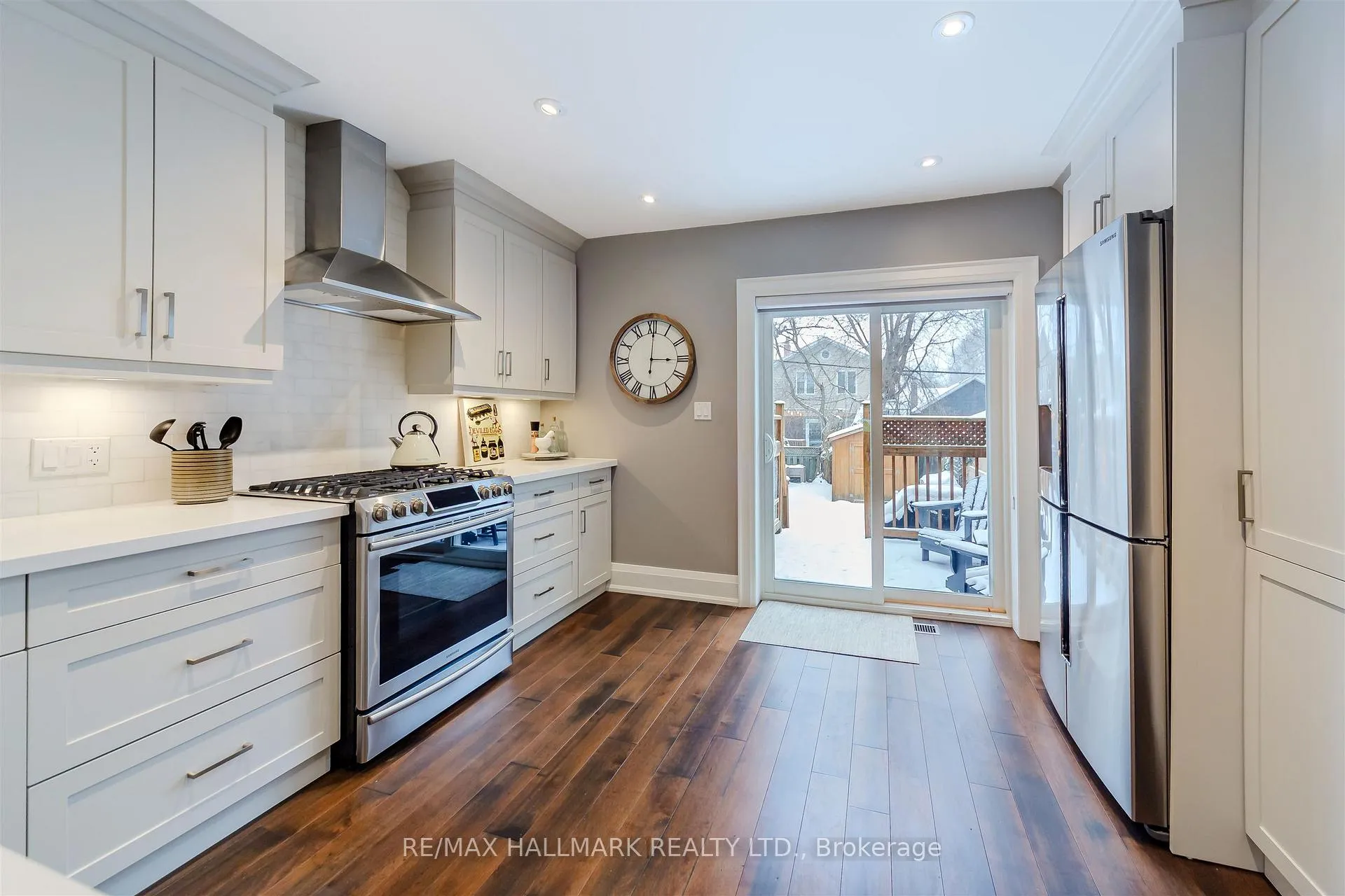 Photo 12 of 97 Queensdale Avenue, Toronto, Danforth Village-East York — HOMEH