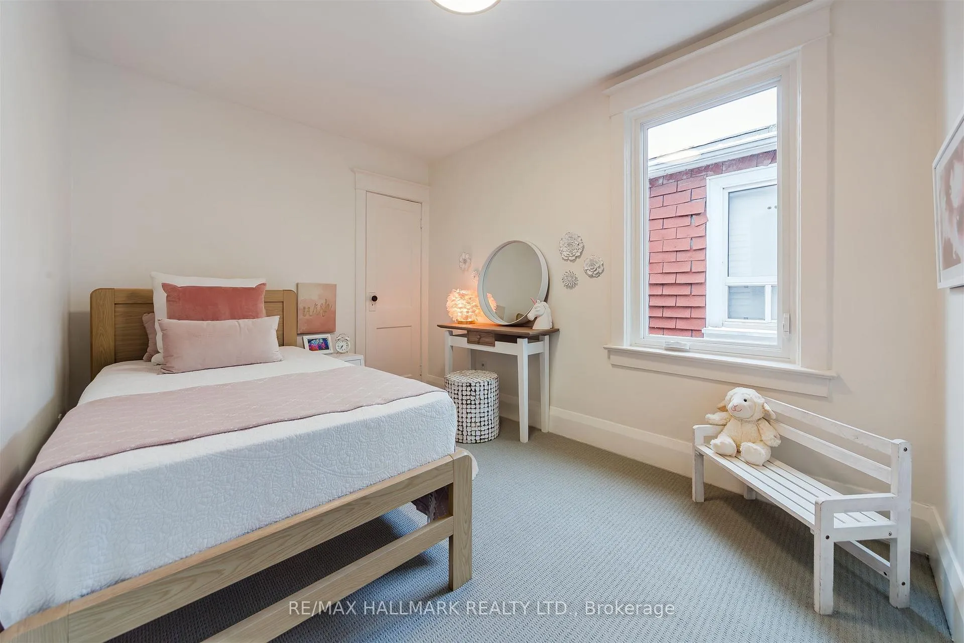 Photo 18 of 97 Queensdale Avenue, Toronto, Danforth Village-East York — HOMEH