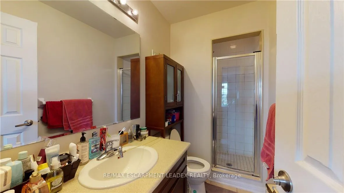 Photo 23 of 23 Emick Drive, Hamilton, Ancaster — HOMEH