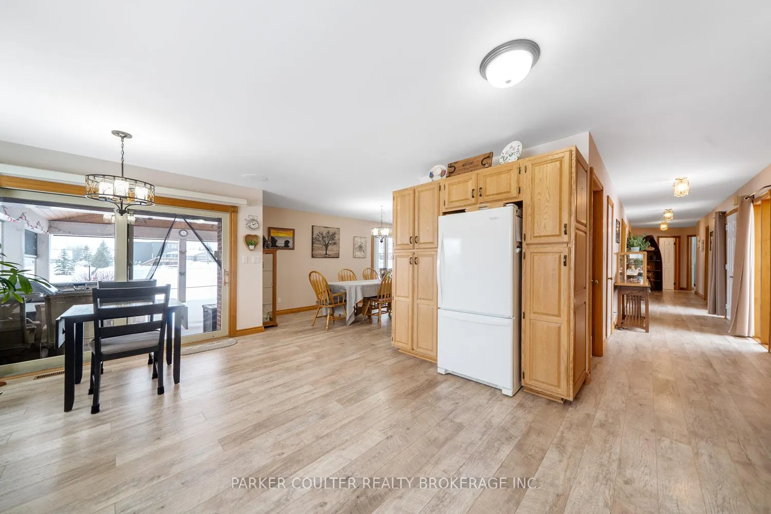 Photo 12 of 3794 Leo Crescent, Ramara, Rural Ramara — HOMEH