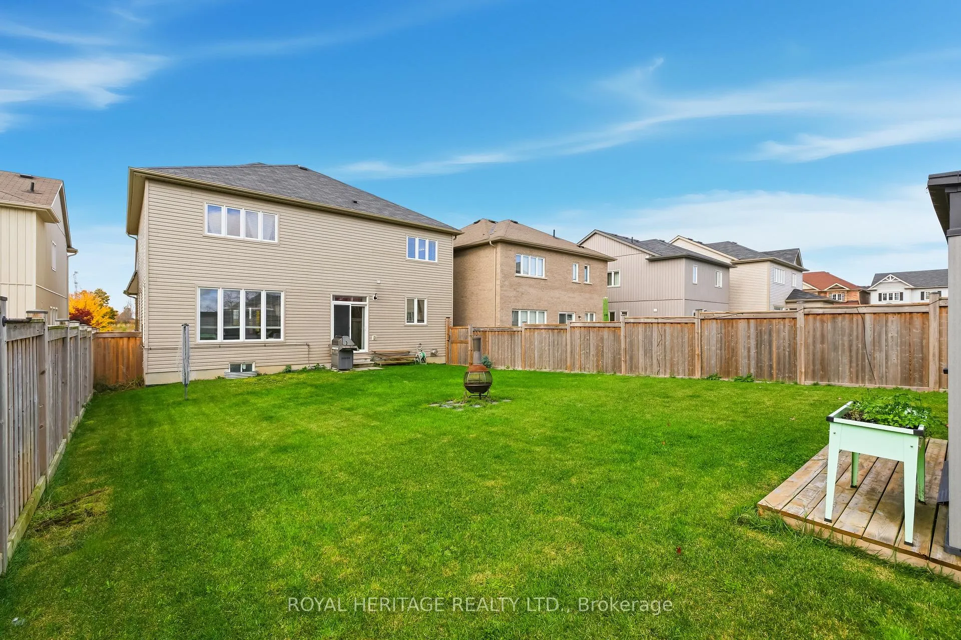 Photo 29 of 7 Sunderland Meadows Drive, Brock, Sunderland — HOMEH