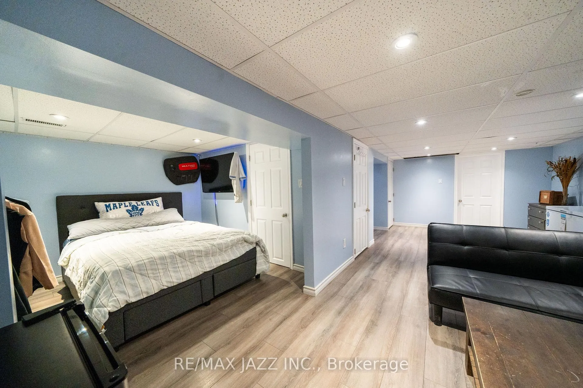 Photo 33 of 194 Liberty Street N, Clarington, Bowmanville — HOMEH