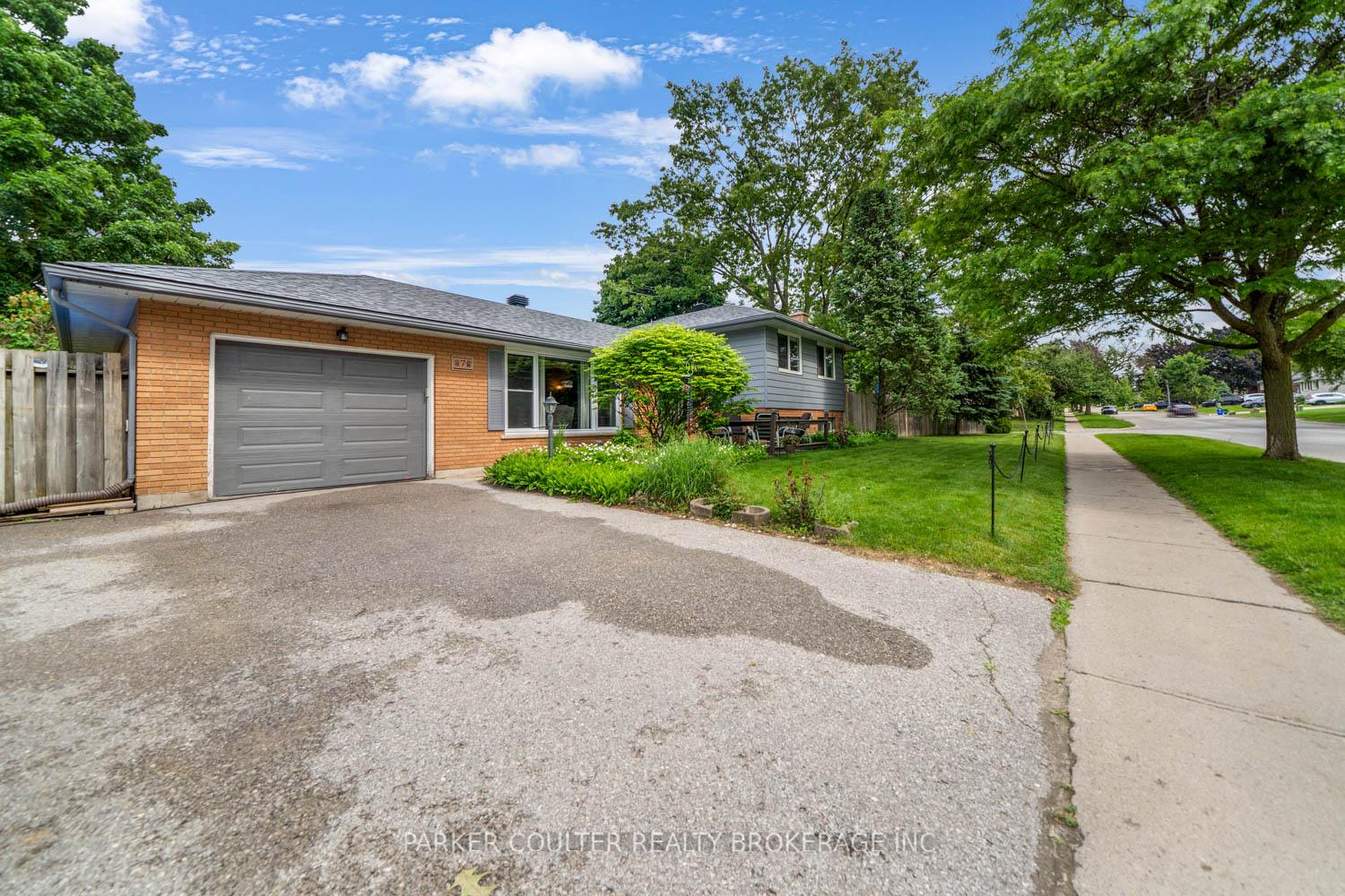 Photo 2 of 7 Broadmoor Avenue, Barrie, Allandale Heights — HOMEH