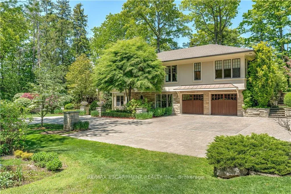 Photo 4 of 183 Mill Street S, Hamilton, Waterdown — HOMEH