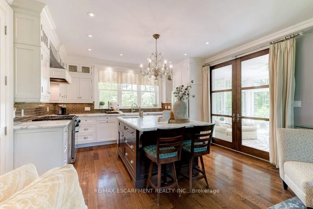 Photo 8 of 183 Mill Street S, Hamilton, Waterdown — HOMEH