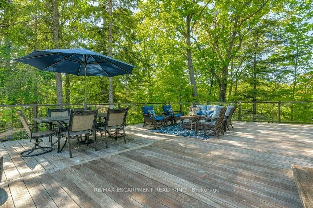 Photo 37 of 183 Mill Street S, Hamilton, Waterdown — HOMEH