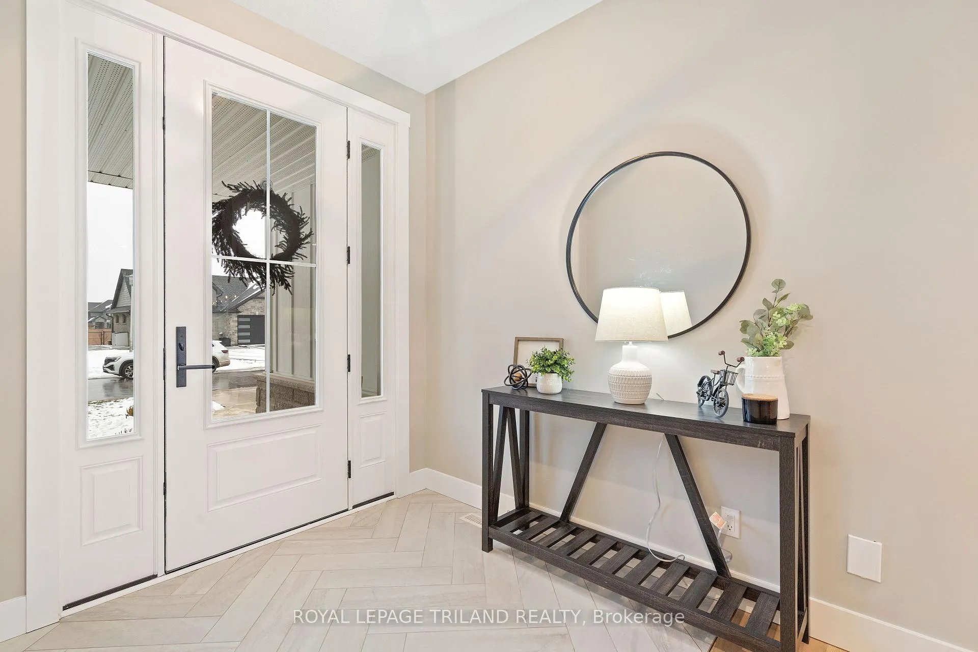 Photo 6 of 42 Cedarvale Lane, Southwold, Talbotville — HOMEH
