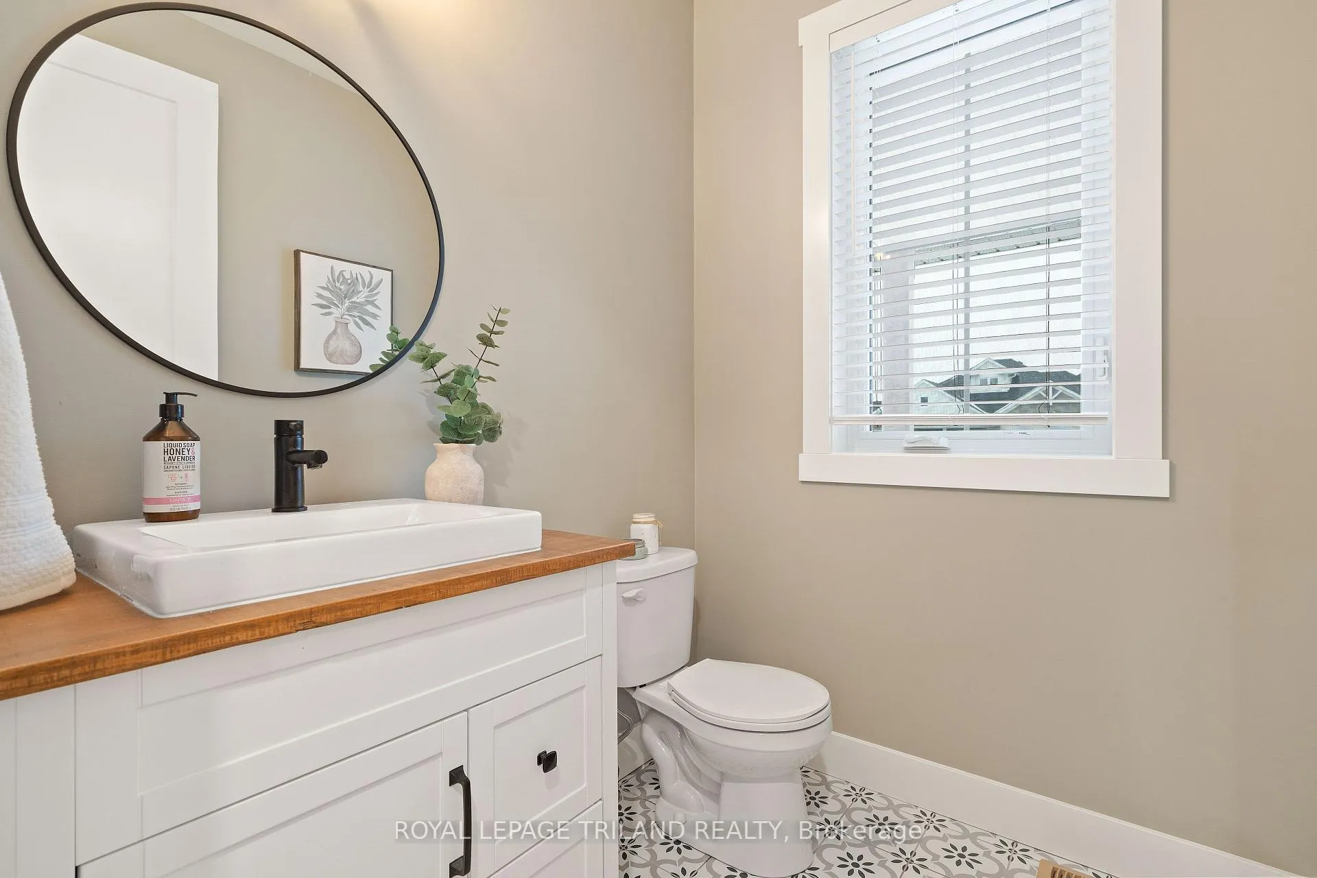Photo 22 of 42 Cedarvale Lane, Southwold, Talbotville — HOMEH