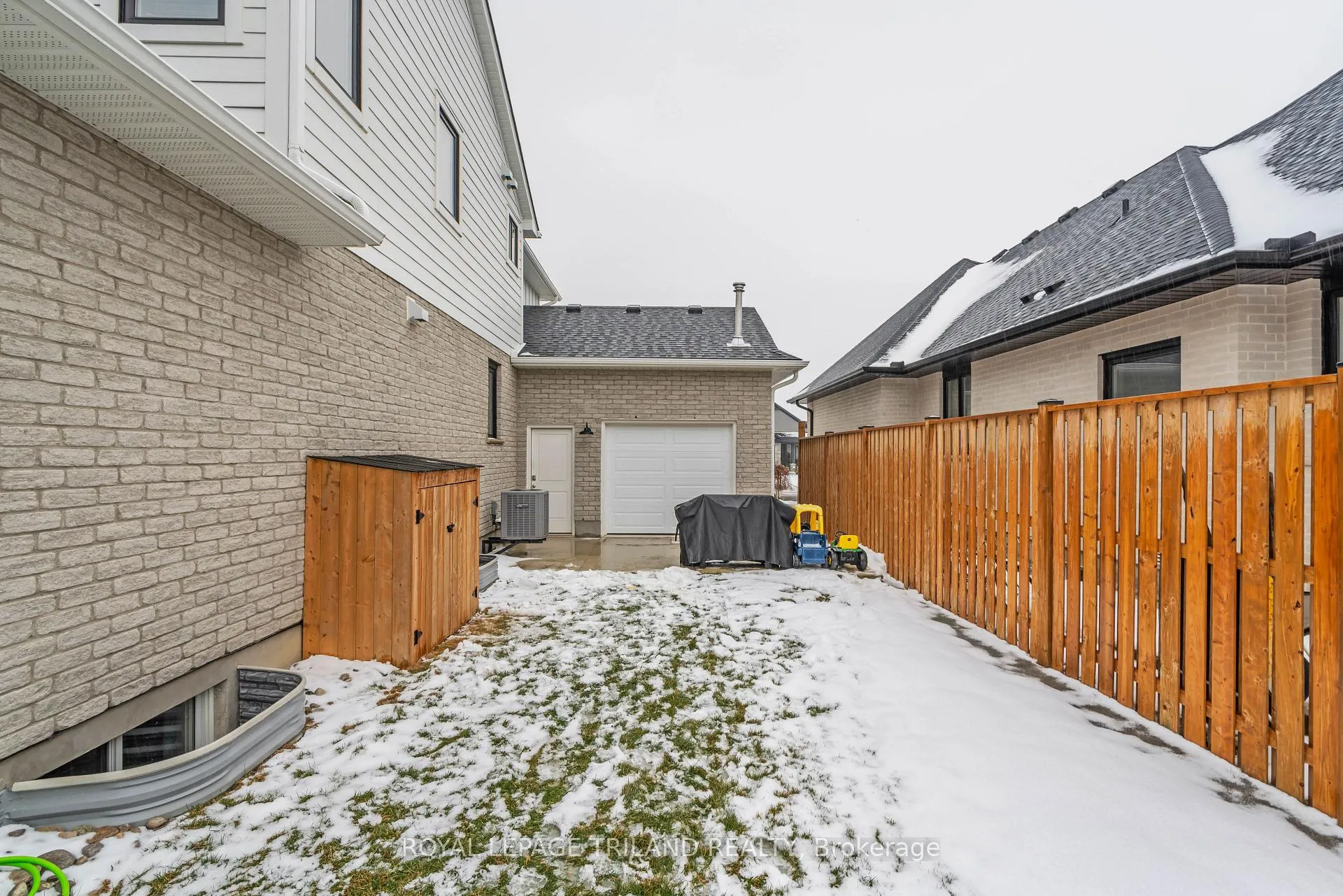 Photo 46 of 42 Cedarvale Lane, Southwold, Talbotville — HOMEH
