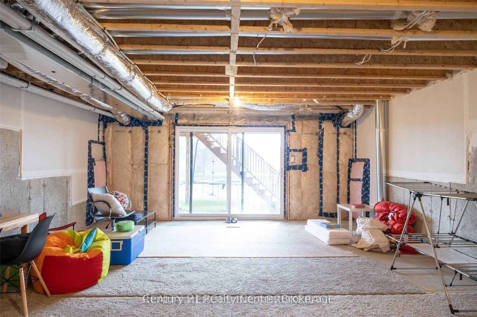 Photo 20 of 915 Robert Ferrie Drive, Kitchener, Doon South — HOMEH