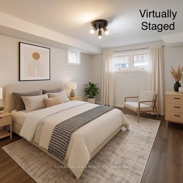 Photo 7 of 30 Gatwick Avenue, Toronto, Woodbine-Lumsden — HOMEH