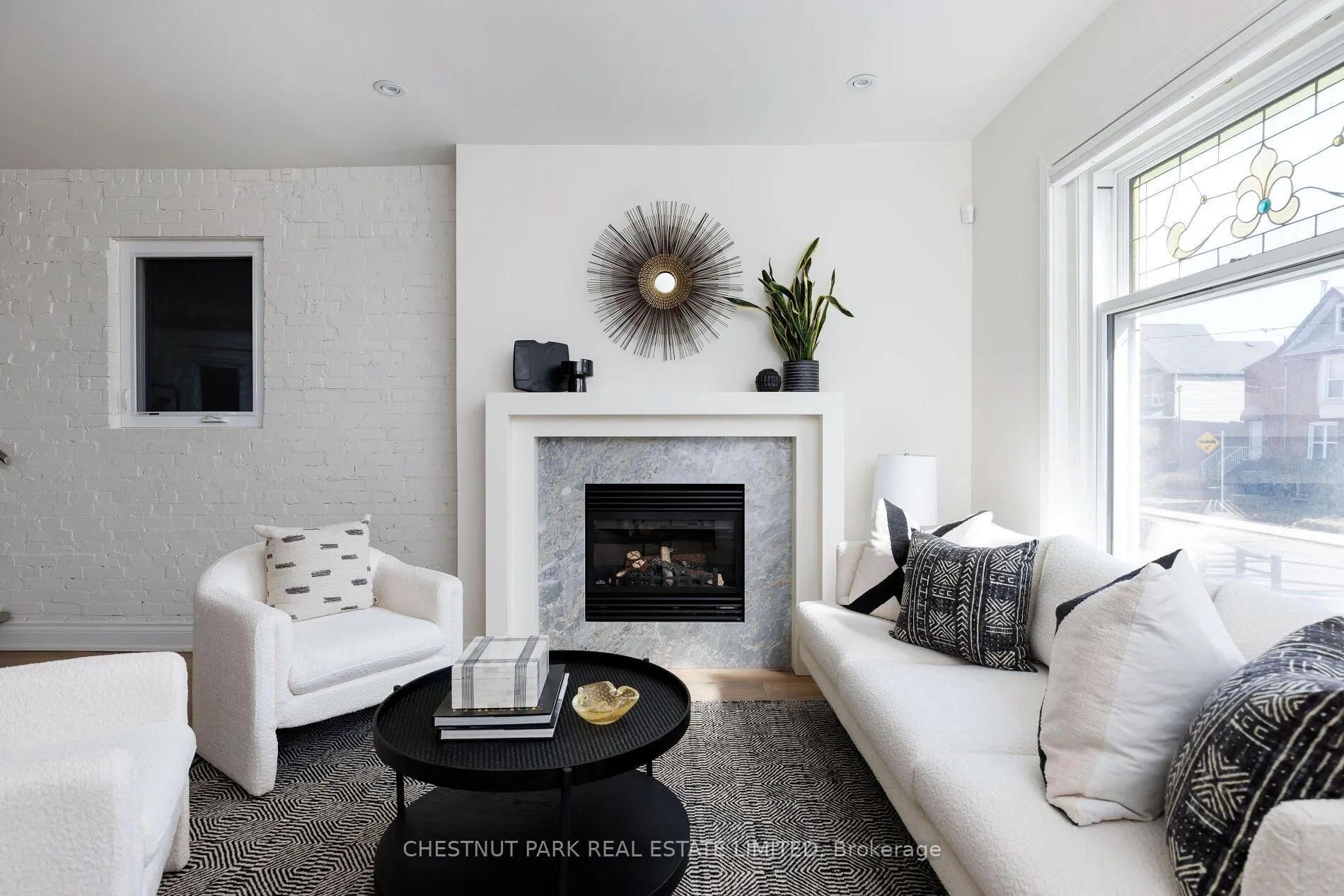 Photo 4 of 144 Barton Avenue, Toronto, The Annex — HOMEH