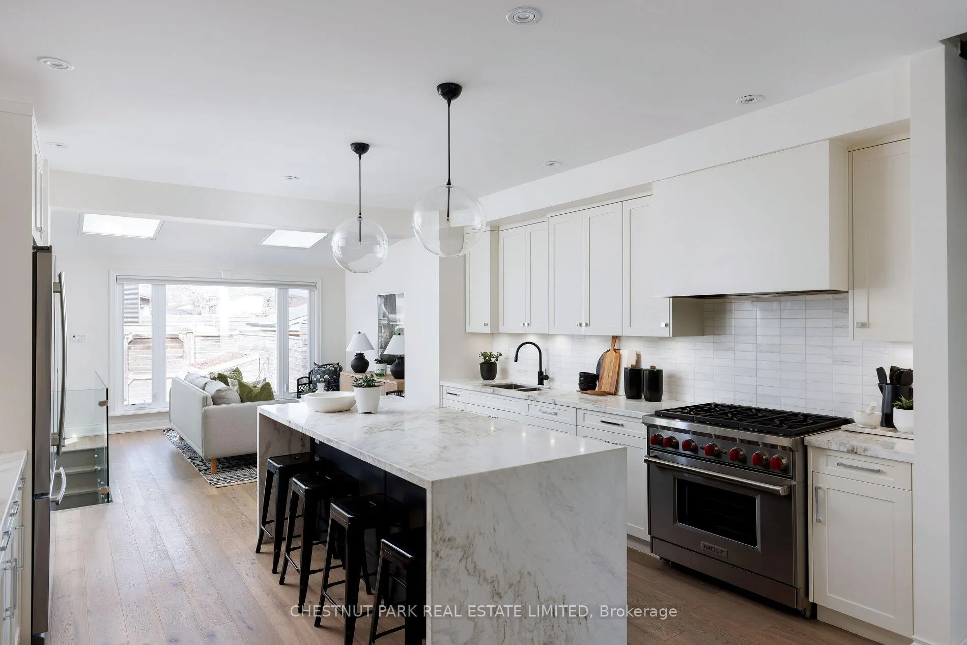 Photo 6 of 144 Barton Avenue, Toronto, The Annex — HOMEH