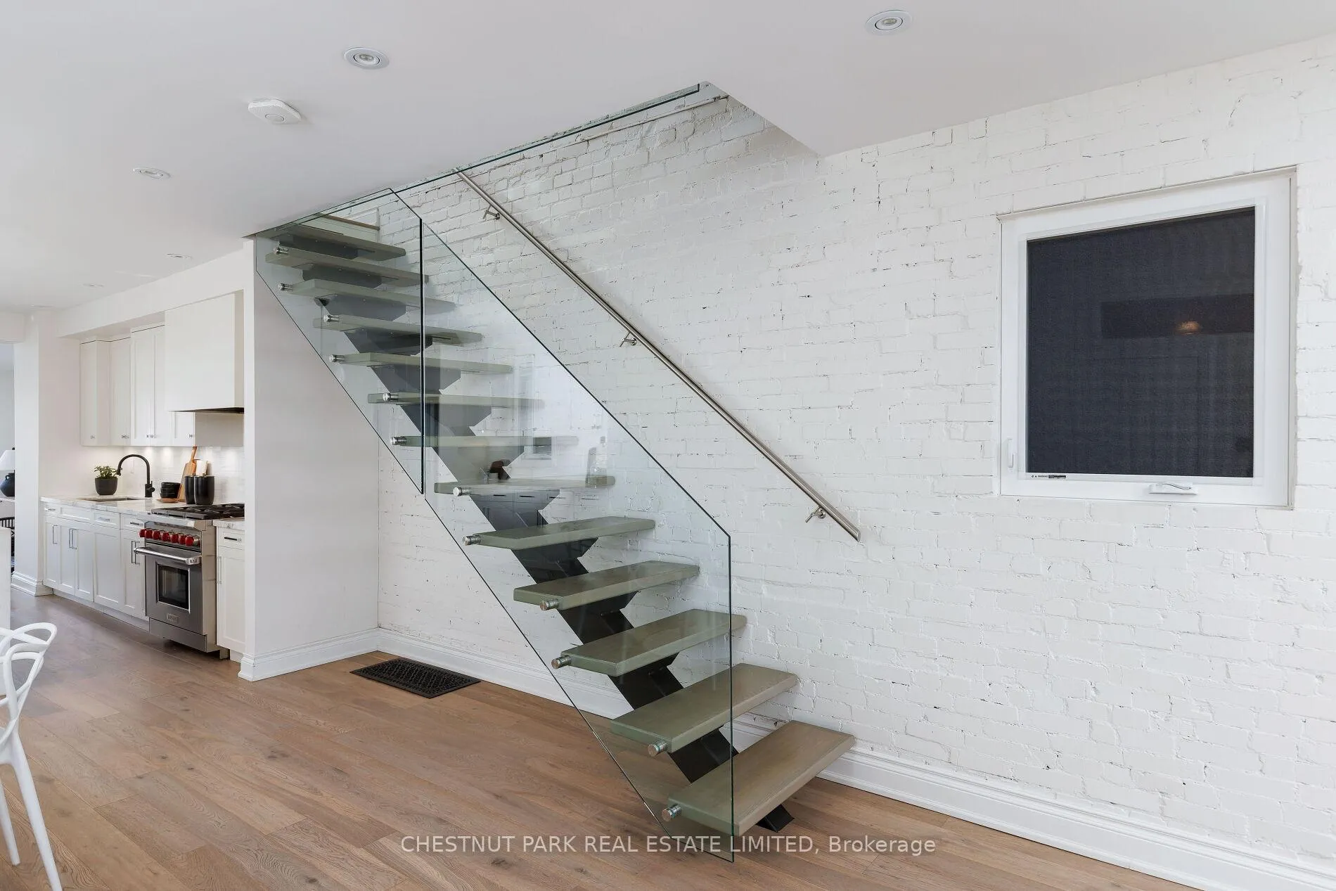 Photo 13 of 144 Barton Avenue, Toronto, The Annex — HOMEH