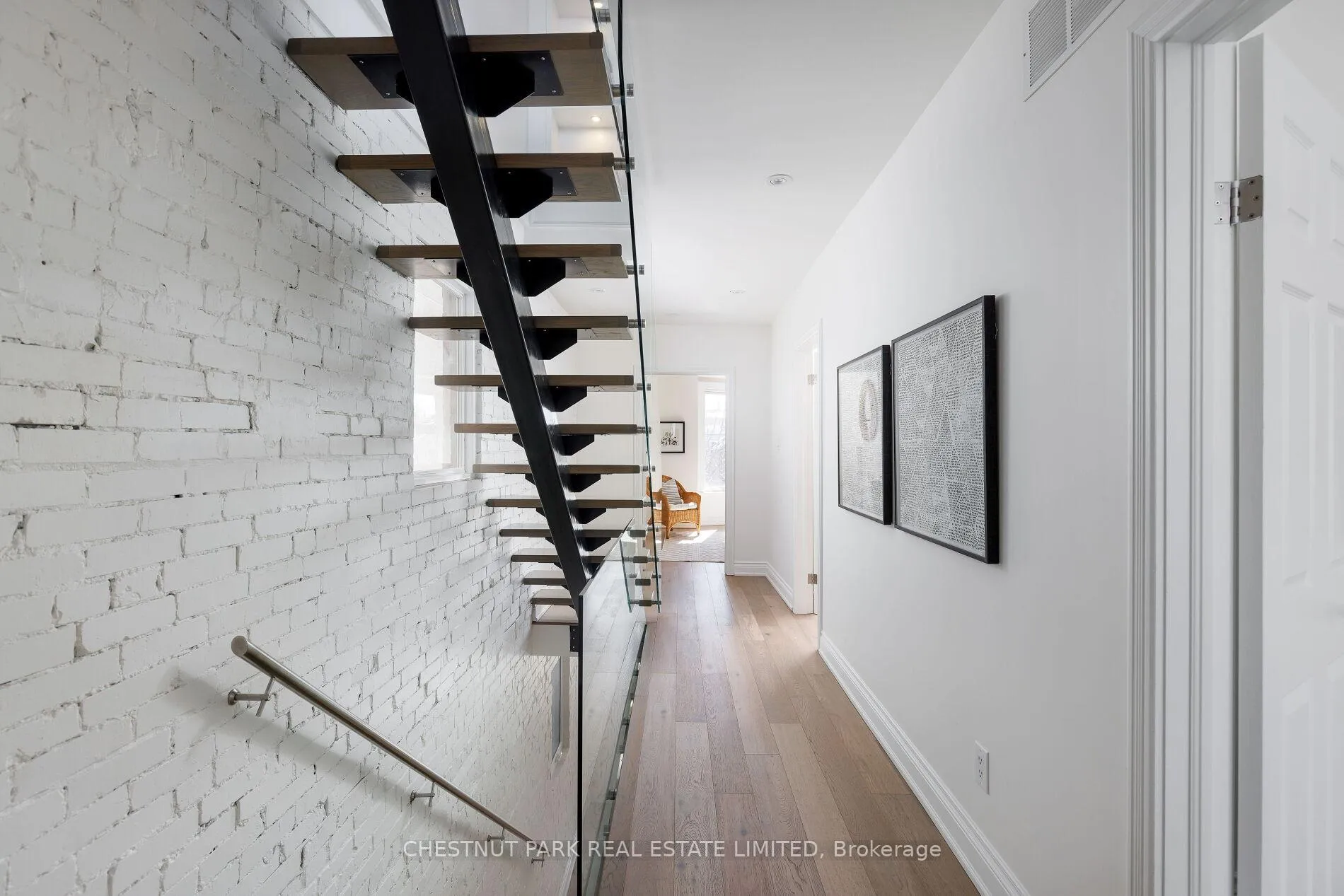 Photo 14 of 144 Barton Avenue, Toronto, The Annex — HOMEH