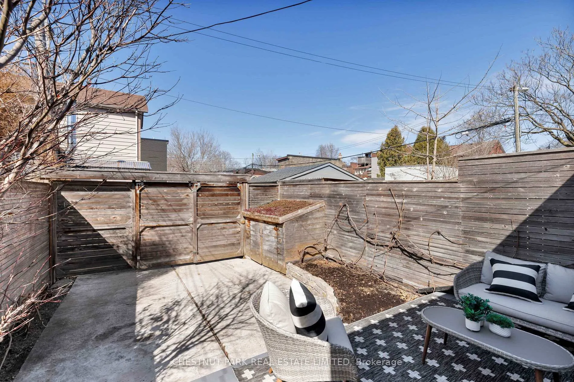 Photo 34 of 144 Barton Avenue, Toronto, The Annex — HOMEH