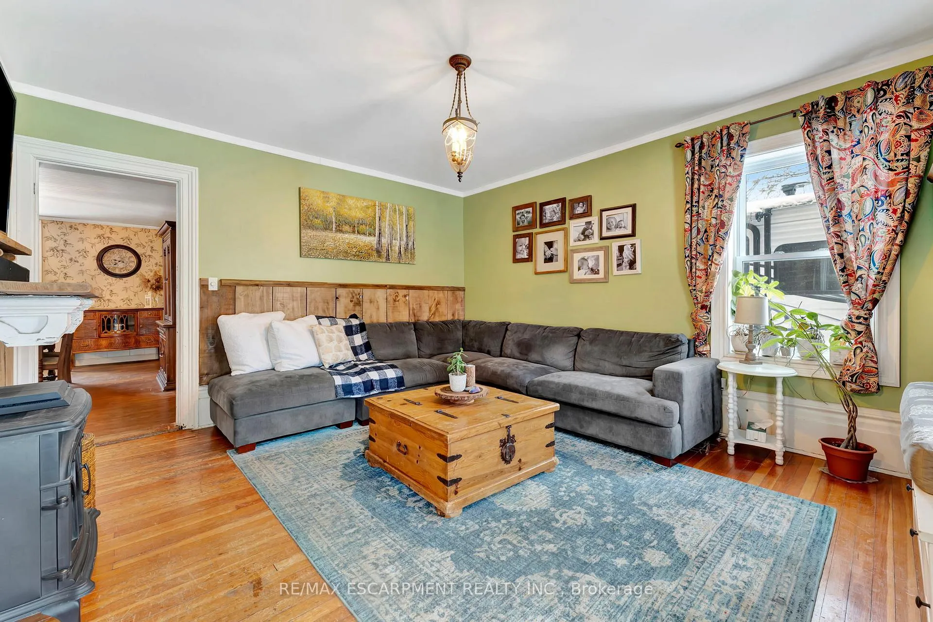 Photo 6 of 23 Union Street, Hamilton, Ancaster — HOMEH