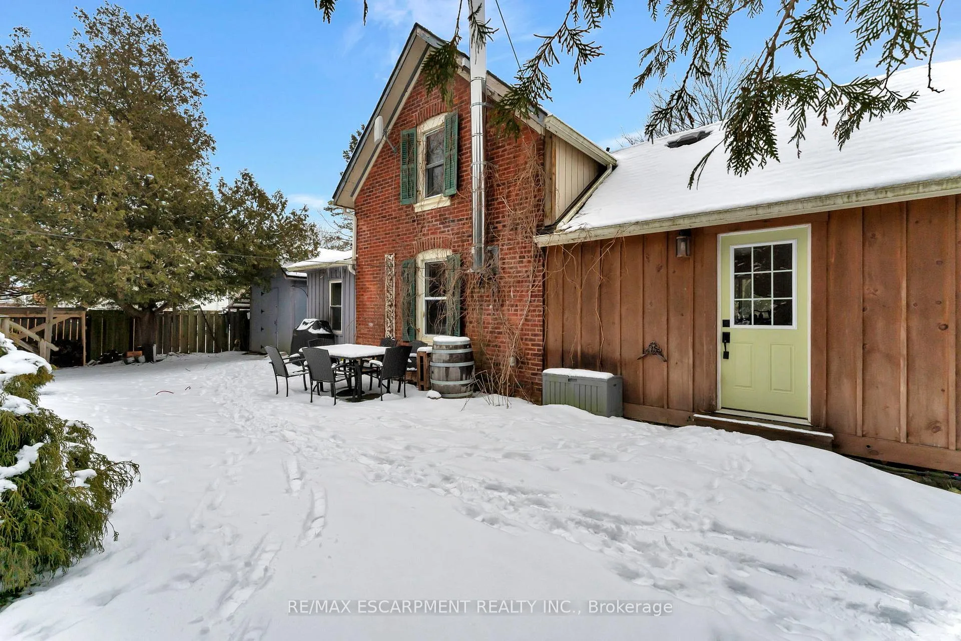 Photo 39 of 23 Union Street, Hamilton, Ancaster — HOMEH