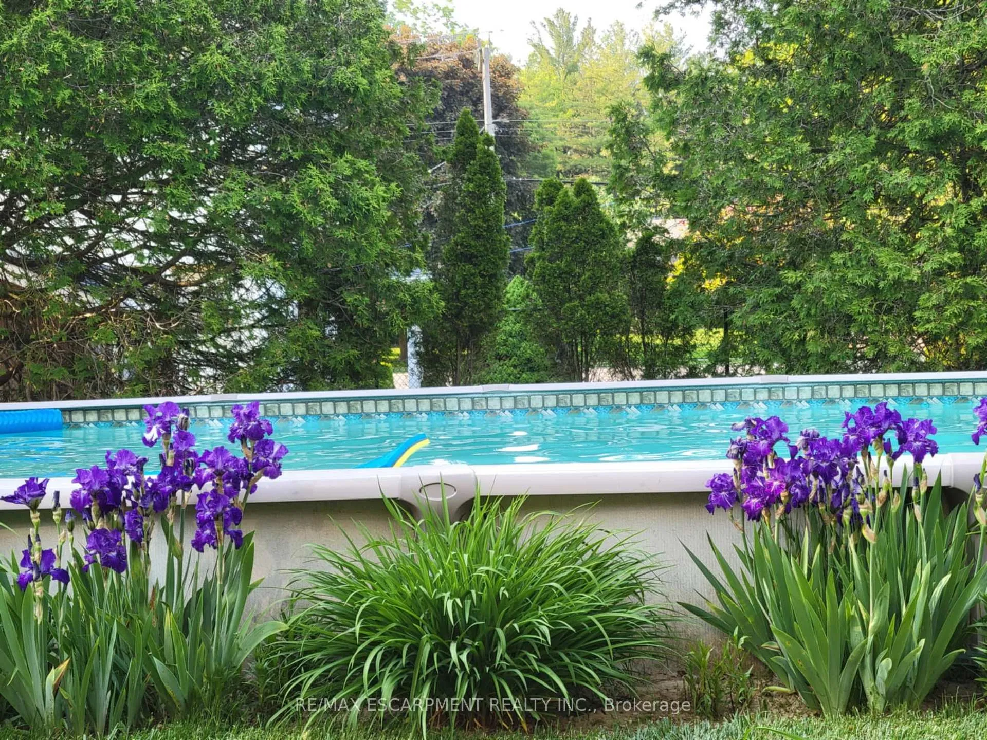 Photo 44 of 23 Union Street, Hamilton, Ancaster — HOMEH