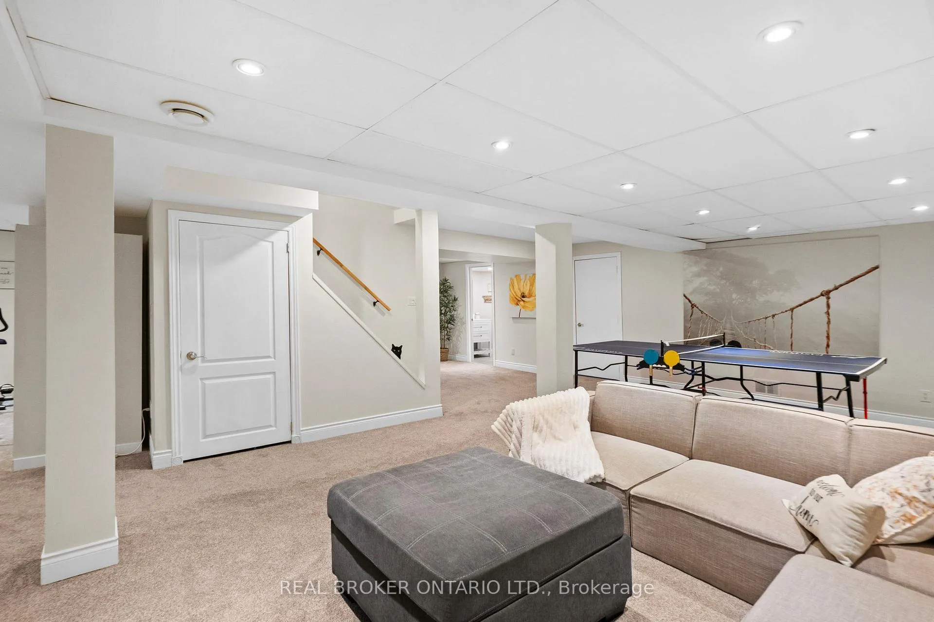 Photo 23 of 16 Forsyth Crescent, Halton Hills, Georgetown — HOMEH