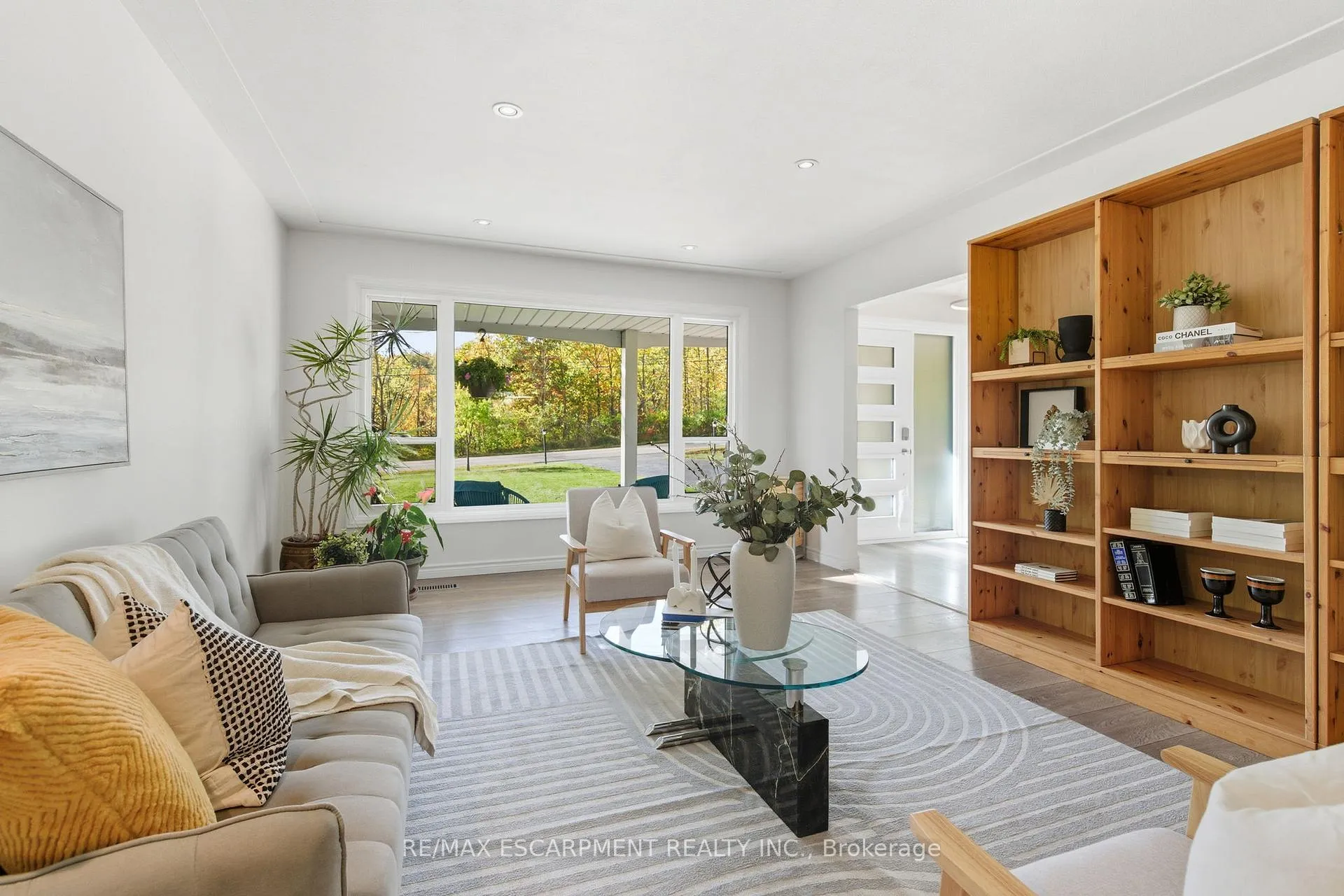 Photo 4 of 47 Valley Road, Hamilton, Pleasant View — HOMEH